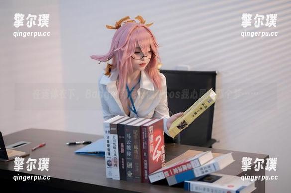 Bangni邦尼 在连体衣下,Bangni邦尼好像在cos我心里的那个梦……