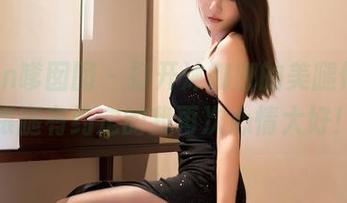 Feilin嗲囡囡 – 打开沐娜娜的美腿作品，跟腿有约定的我再次心情大好！