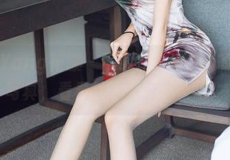 HuaYang花漾 – 下载！玥儿玥er的天使写真，看看她到底有多会飞！