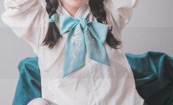 Jenny(정제니)的私房写真，一双高跟鞋引发的滑稽和风情！