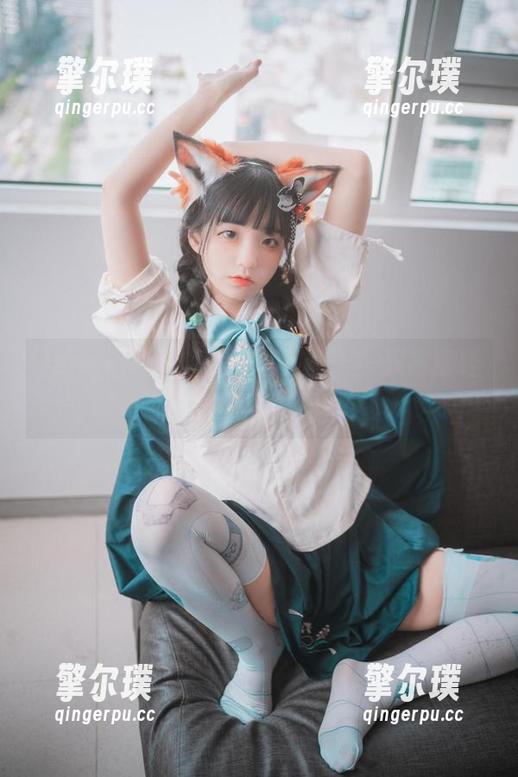 Jenny(정제니)的私房写真，一双高跟鞋引发的滑稽和风情！