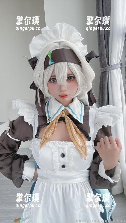 裤里丝的PoppaChan：这组写真，无意间点燃了内心的某个火花！