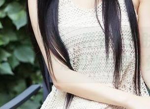 TouTiao头条女神 – 呼唤李思彤：网盘JK合集来袭，盗个心和照片都不觉得亏！
