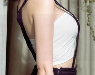 UGirls尤果网 – 全套原图里的李思宁和她的妹妹，真是让我不知该看哪儿。心都要飞出去了！