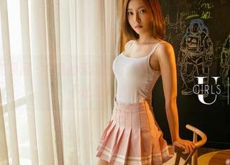 UGirls尤果网 – 白色的无边魅力：艾小青的纯白图包，让我忍不住想多看几眼！