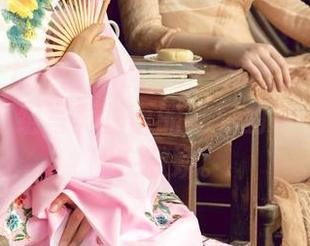 UGirls尤果网 – 谭晓彤+水手服=绝对的可爱！这组写真里面的她真的每一张图片都在撒娇。