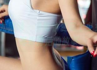 UGirls尤果网 – 当陈怡曼遇上少女，精选写真背后的故事