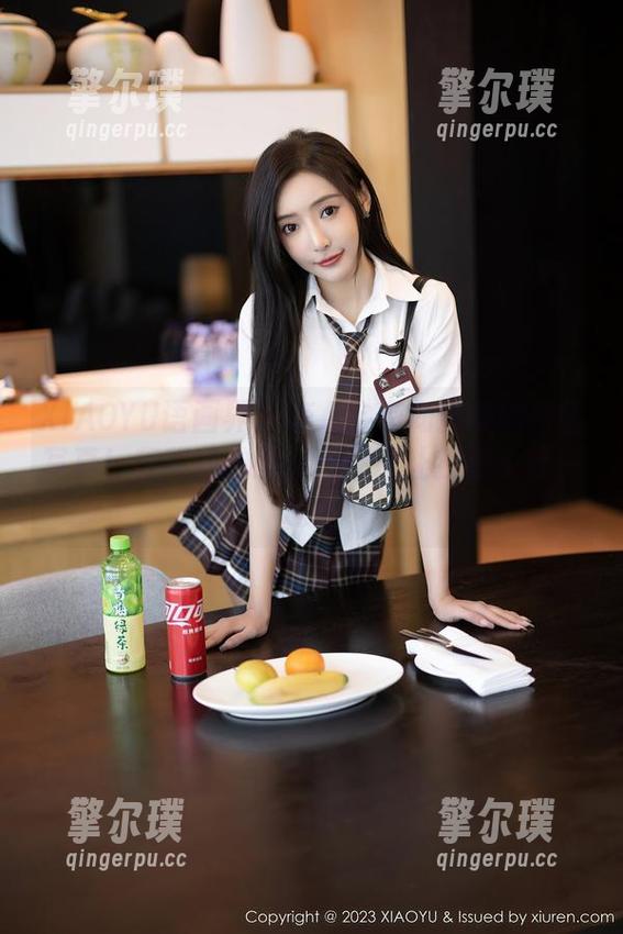 XIAOYU语画界 - 怎么会有如此美的校园写真！程程程的原图和精选让我想多看一遍！