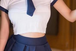 Xiuren秀人网 – 奈奈Fox带你运动，全套下载，看看她是如何优雅地摔倒的！