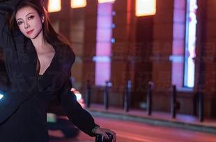 Xiuren秀人网 – 小逗逗最新校园写真：好像长大了，但心里还是个孩子！