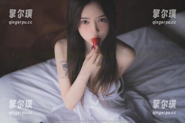 Yuka(유카)姐姐的最新作品，资源太撩了，我的眉头都开始悄悄上扬！