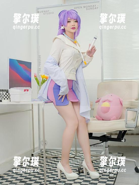 ZinieQ ZinieQ的奶牛福利,写真里藏着你想象不到的惊喜!
