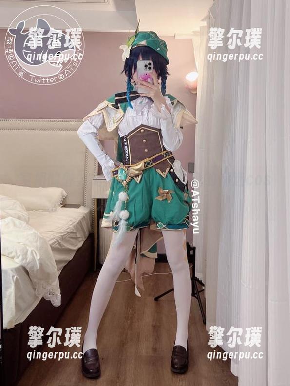 空姐的魅力无法抵挡，at鲨鱼的精选cos简直是顶级漂流瓶！