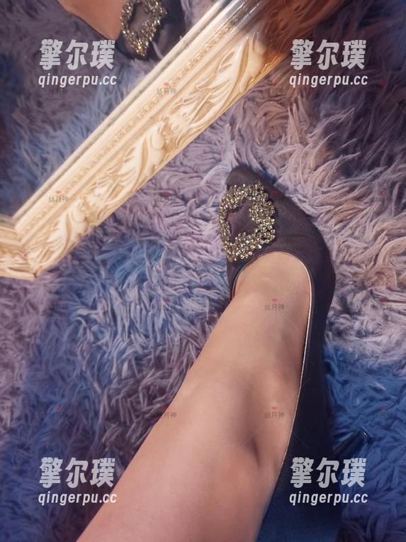 微密圈 - 高级又养眼，“丝月神”白色美图直戳我的心。