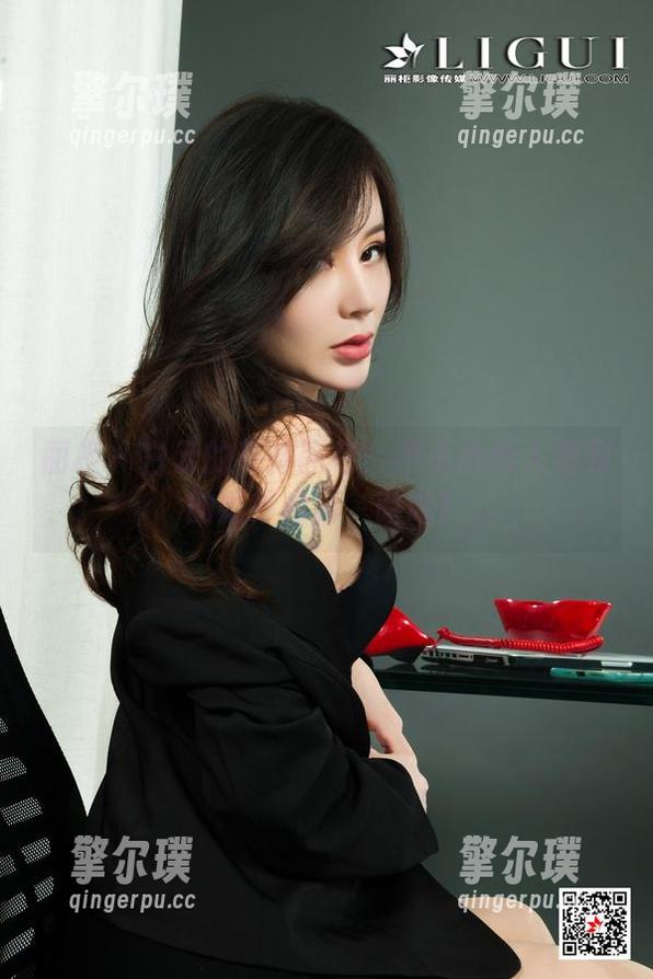 丽柜-白云 丽柜 - 白云的花嫁图包:不小心给人看到的婚纱内幕,哈哈!