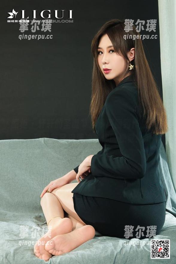 丽柜-轩轩 丽柜 - 轩轩的圣诞节:从原图到作品,神秘的节日浪潮冲击你的视觉!