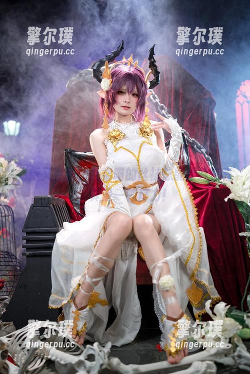 更新又更新，九柒喵的丝袜总能给我惊喜，真是一种魔力！