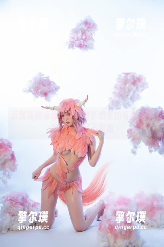 云溪溪 云溪溪的运动副本:超乎想象的写真和图包,让你目不暇接