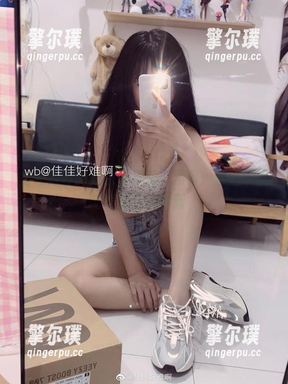 佳佳好难啊的白裙资源，预警：你的审美可能会被刷新