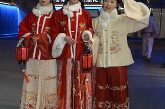 初夏女神 – 跟着环环的修女一起浏览那些说不清道不明的图片