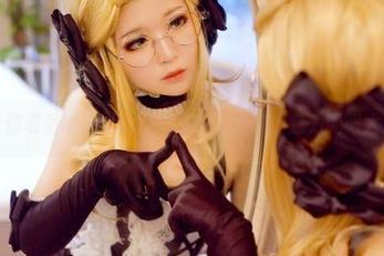 带你看看半半子的女仆写真，厨房的魅力无限大！