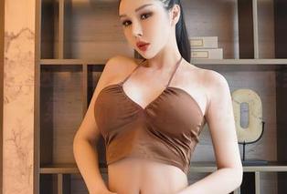 嗲囡囡 – 这是谁家的顾北北？皮衣美图合集，撩汉秘籍曝光！