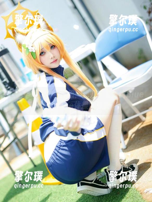 嫣嫣子 这一组写真有点意思:嫣嫣子与她的BlueArchive体操服时刻