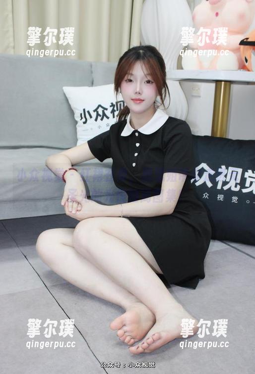 小众视觉 - 红裙在身，思思姐带你走进无圣光的光怪陆离图集！