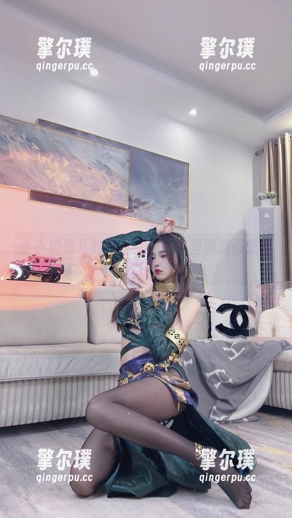 小小奶瓶儿 小小奶瓶儿的奶牛秀:合集里满满都是爱与趣