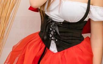 尤果网 – 艾霓莎和服大揭秘：私房图片下的诡异和有趣瞬间！