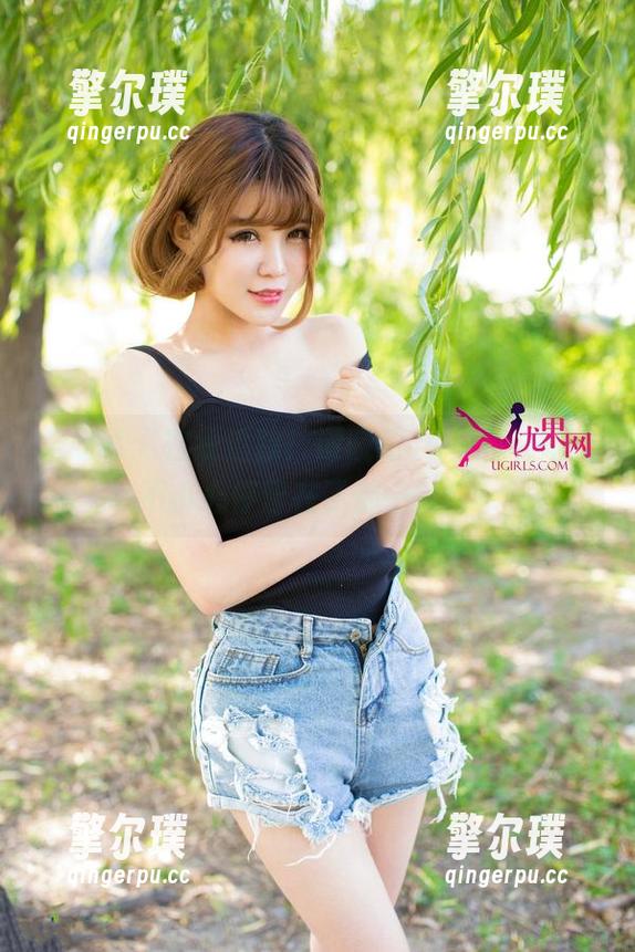 尤果网-谭晓彤 尤果网 - 在线追踪!谭晓彤JK写真,呃,不小心停留在了那一瞬间...
