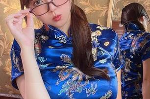 微密圈 – 张思允nice旗袍系列：合集里的每张图片都散发着神秘气息，让我想深入探讨！