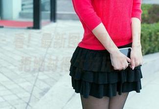 推女郎 – 看！最新图库里的艾栗栗，礼服把她衬得太好玩了！