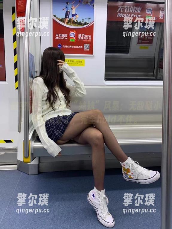 无敌哒小姨妈 微密圈 - 新一轮“妹妹”风暴:无敌哒小姨妈又来了,完全hold不住。