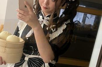 网盘福利大放送，无筝ryou礼服合集，让你穿越到时尚界！