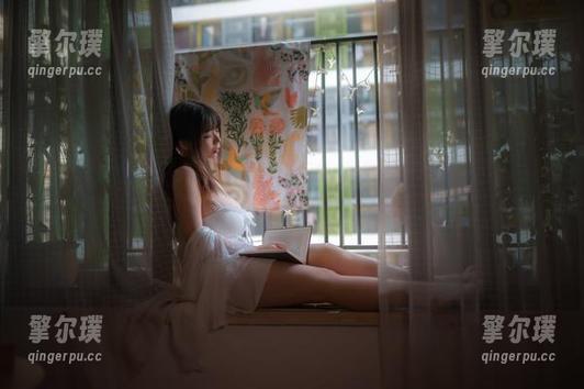 无颜小天使wy 邻家的老婆,竟然成了“无颜小天使wy”的高清写真集,真是个宝藏!