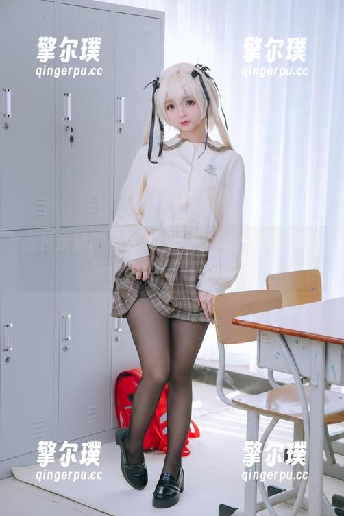 日奈娇 在日奈娇的最新体操服图集中,你会发现运动和美的完美碰撞!