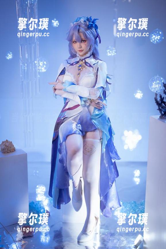 星之迟迟 当仙鹤被星之迟迟的高颜值吸引:高清原图让恩情升温!