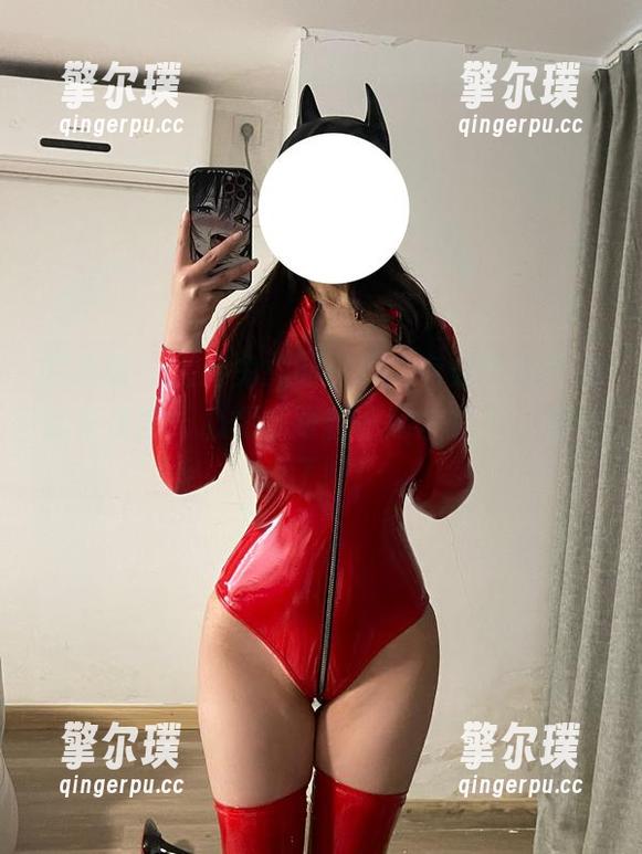 是可馨吖 微密圈 - 大粉兔兔的世界,有是可馨吖的高清资源,心情都跟着一起跳跃了,太可爱了吧!