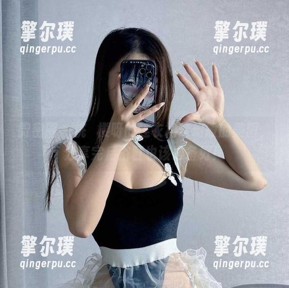 桃沢樱呀 微密圈 - 桃沢樱呀的连衣裙梦幻般的美图,分享完后浴缸也该准备好!