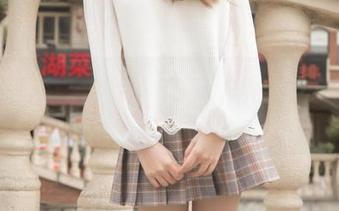 梦丝女神 – 王娇娇泳装图集：阳光下的绚丽，每一瞬间都冒着泡