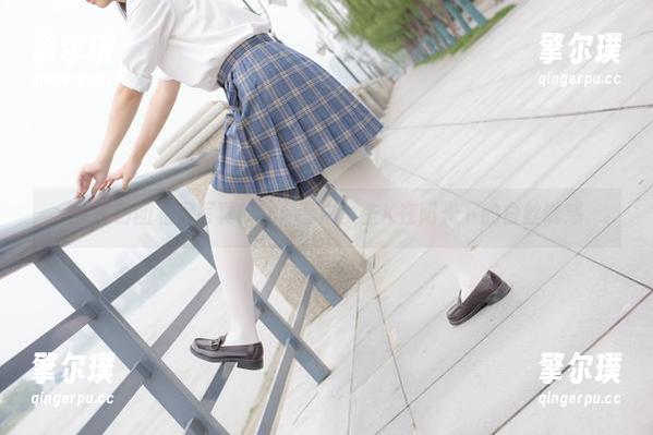 森萝财团 森萝财团私房写真新作:高中女生K在阳光下的白丝诱惑