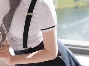 模范学院 – 福利来啦！佟蔓baby的白衬衫原图，穿上它整个人都要变成行走的荷尔蒙！
