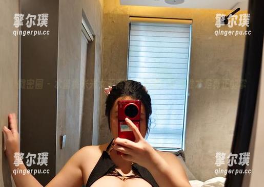 水蜜桃米米 微密圈 - 水蜜桃米米女王高清作品集:到底谁才是真正的掌控者?