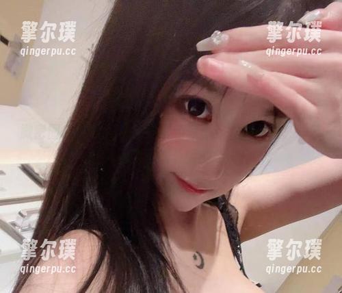 沈汝凡超哇塞 微密圈 - 沈汝凡超哇塞最新写真:那件校服,一秒让人回到不想长大的年纪!