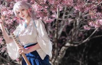 清青琴玖的眼里有星光，写真自成一派，壁纸再也无法无视！