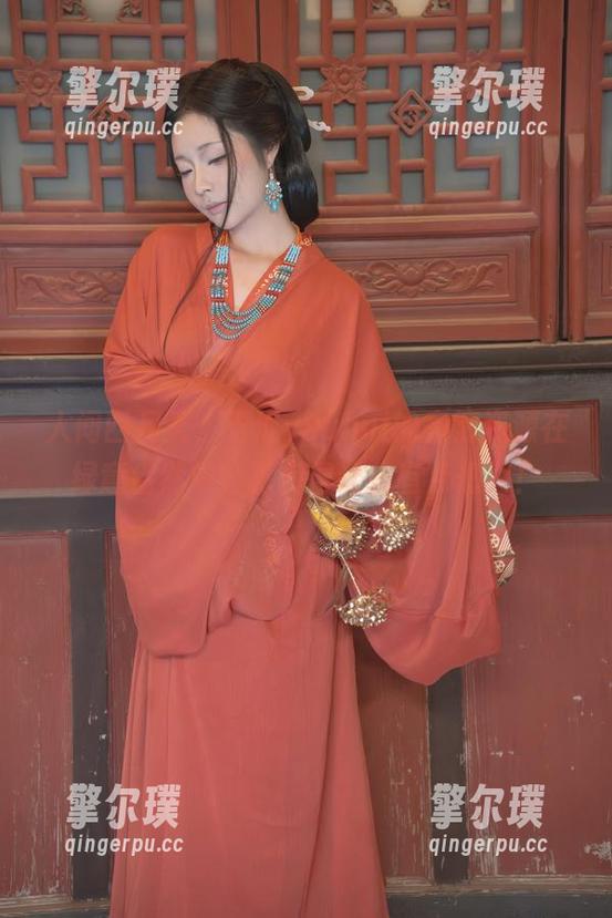 玉汇yuuhui 人间四月天,玉汇yuuhui的高清资源在绿意盎然中,粉嫩得让我有点想哭!