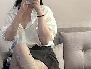 微密圈 – 兔女郎和玫桃泡芙的写真资源，轻松击中你的心！