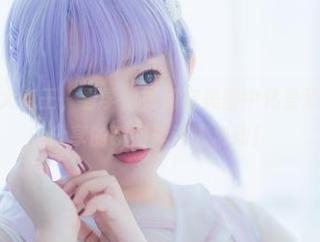 跟着甜糖大魔王，看学姐如何在美图中化身甜蜜梦境，分享的瞬间真让人心动！
