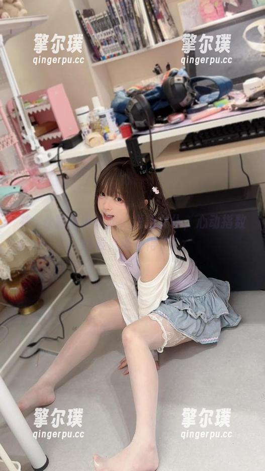 神沢永莉 神沢永莉厨房新照:短款女仆,心动指数爆表,谁受得了?